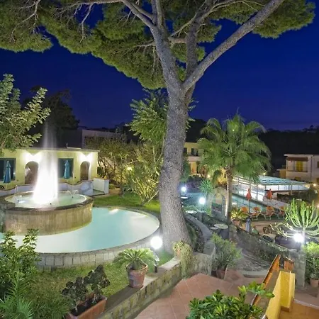 Hibiscus 3* Forio di Ischia