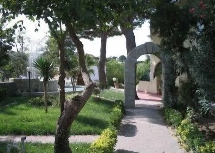 Hibiscus 3* Forio di Ischia