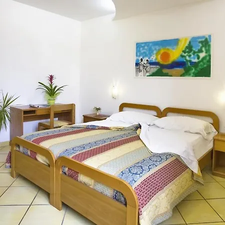 Hibiscus 3* Forio di Ischia